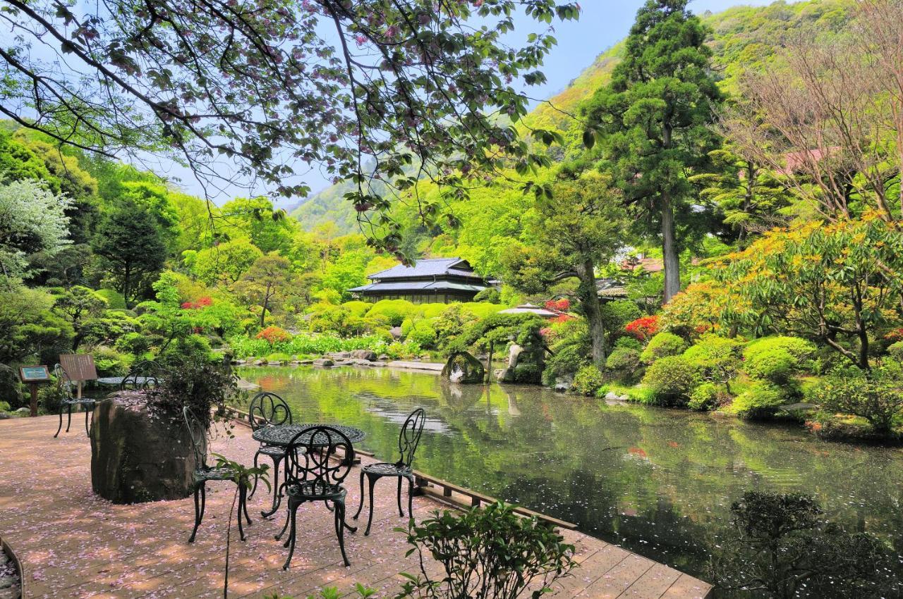 Yoshiike Ryokan Хаконе Екстериор снимка