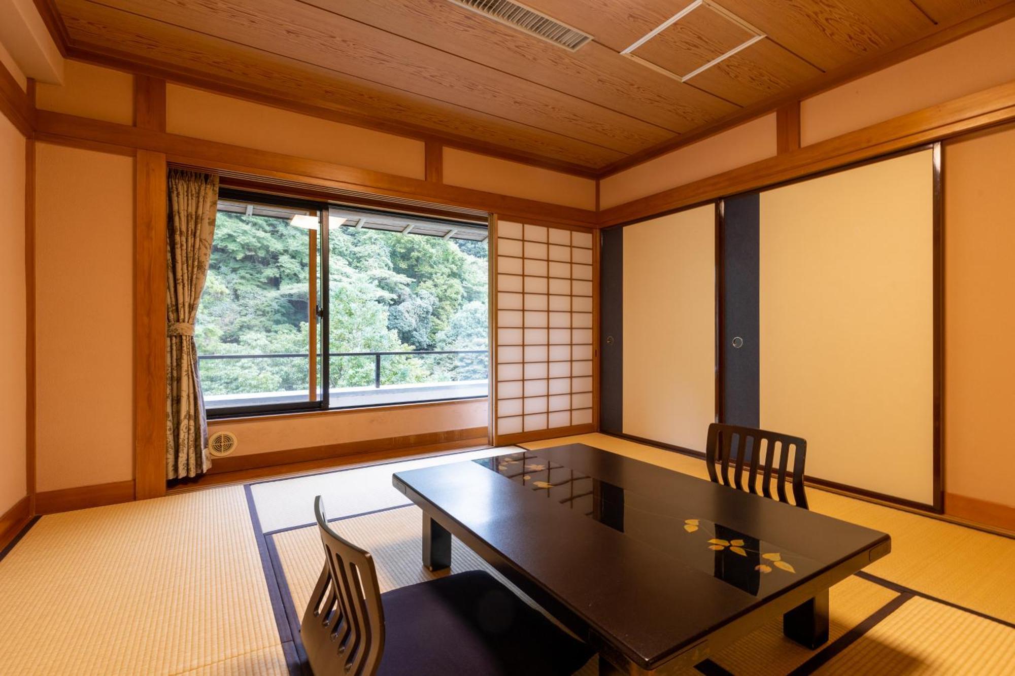 Yoshiike Ryokan Хаконе Стая снимка